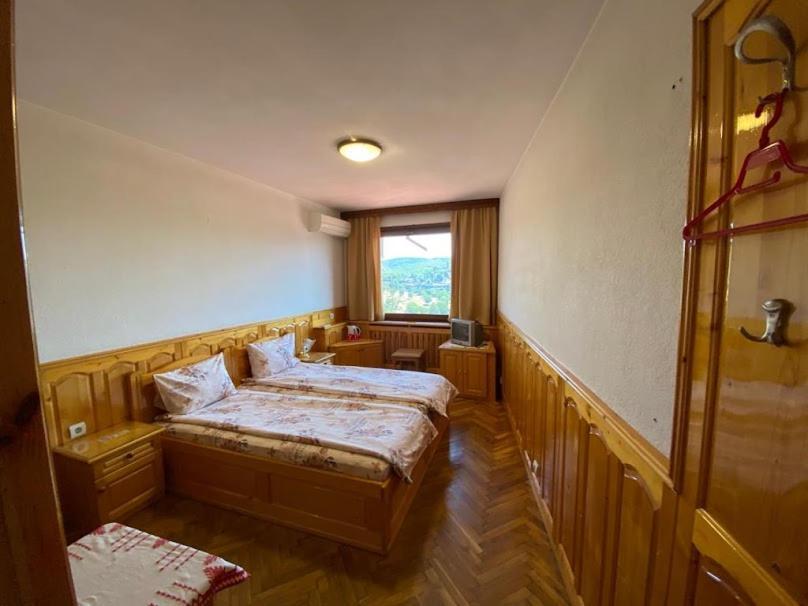 Hotel Comfort Велико-Тырново Экстерьер фото