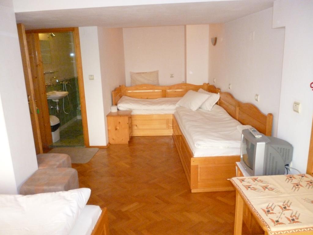 Hotel Comfort Велико-Тырново Номер фото