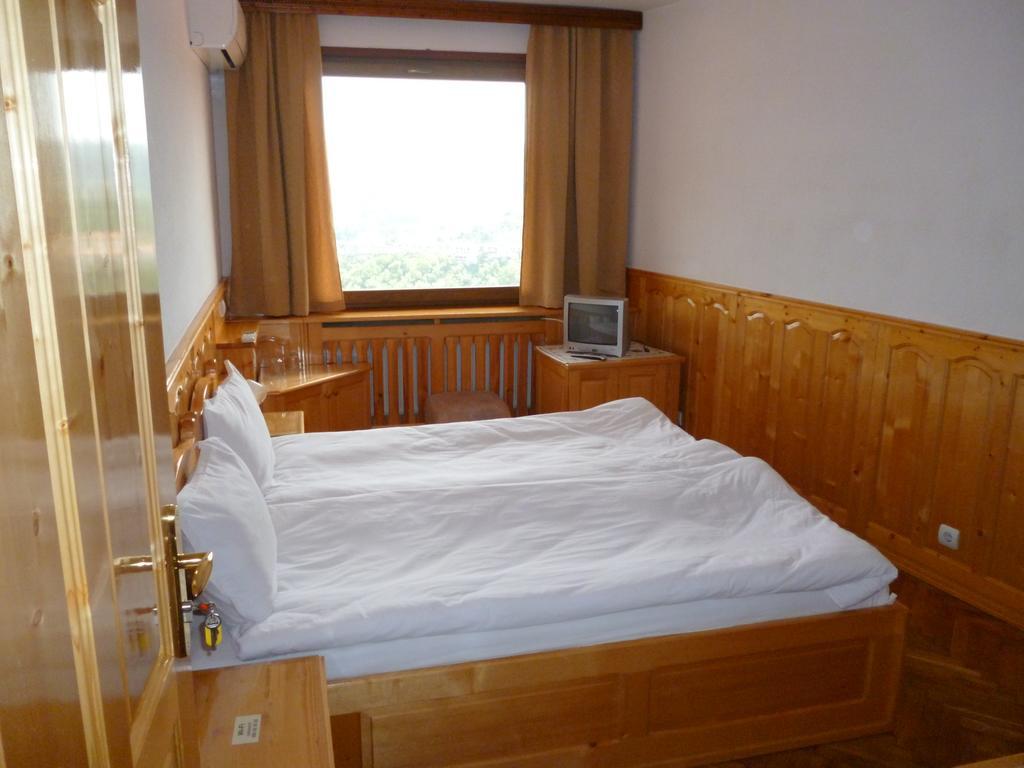 Hotel Comfort Велико-Тырново Номер фото